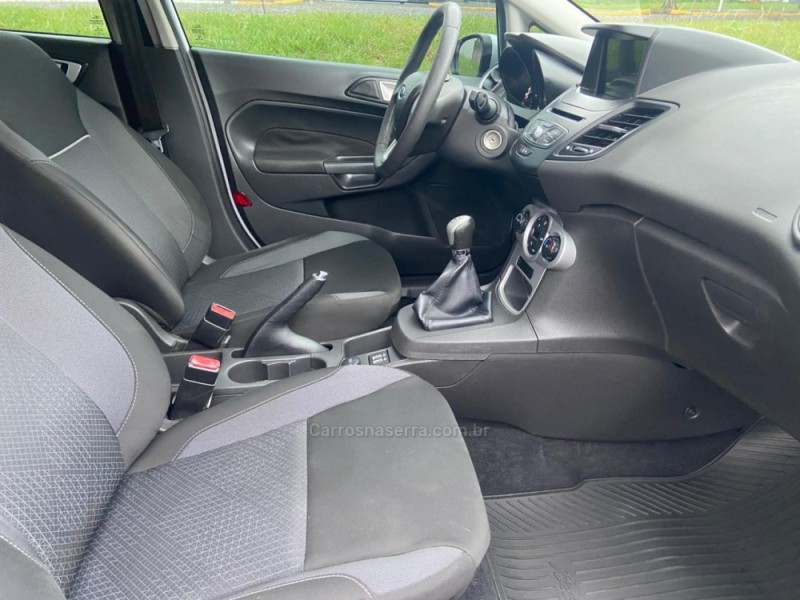 FIESTA 1.6 SEL HATCH 16V FLEX 4P MANUAL - 2019 - DOIS IRMãOS