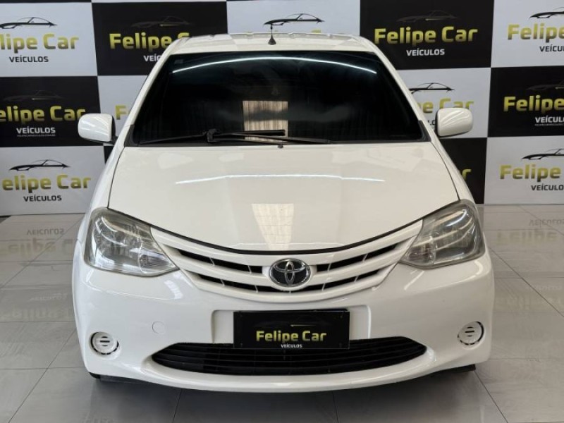 ETIOS 1.3 XS 16V FLEX 4P MANUAL - 2013 - CAXIAS DO SUL