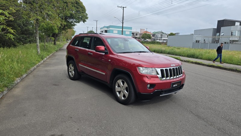 GRAND CHEROKEE 3.6 LIMITED 4X4 V6 24V GASOLINA 4P AUTOMATICO - 2011 - BENTO GONçALVES
