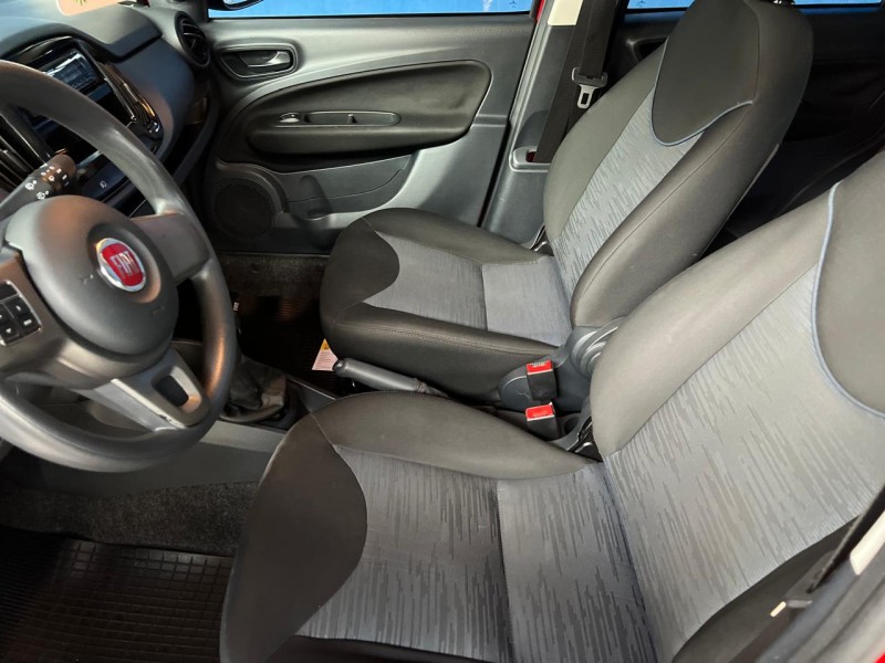 UNO 1.0 EVO ATTRACTIVE 8V FLEX 4P MANUAL - 2015 - CAXIAS DO SUL