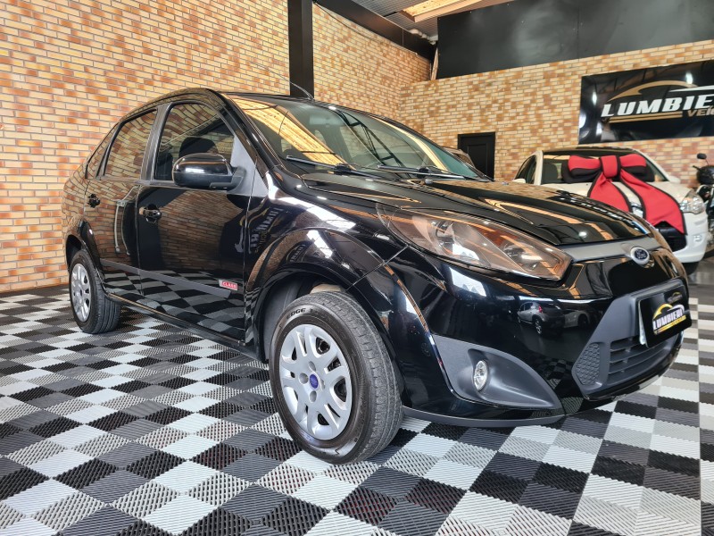 FIESTA 1.6 MPI CLASS SEDAN 8V FLEX 4P MANUAL - 2011 - FARROUPILHA