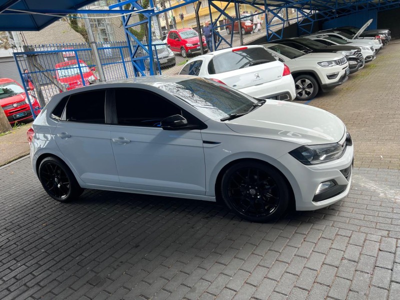 POLO 1.0	200 TSI HIGHLINE AUTOMÁTICO  - 2019 - CAXIAS DO SUL