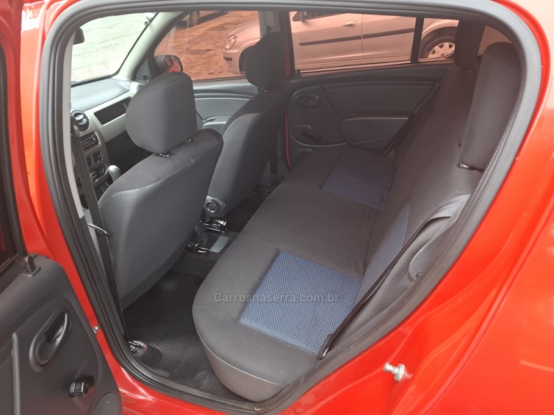 SANDERO 1.0 AUTHENTIQUE 16V FLEX 4P MANUAL - 2010 - CAXIAS DO SUL