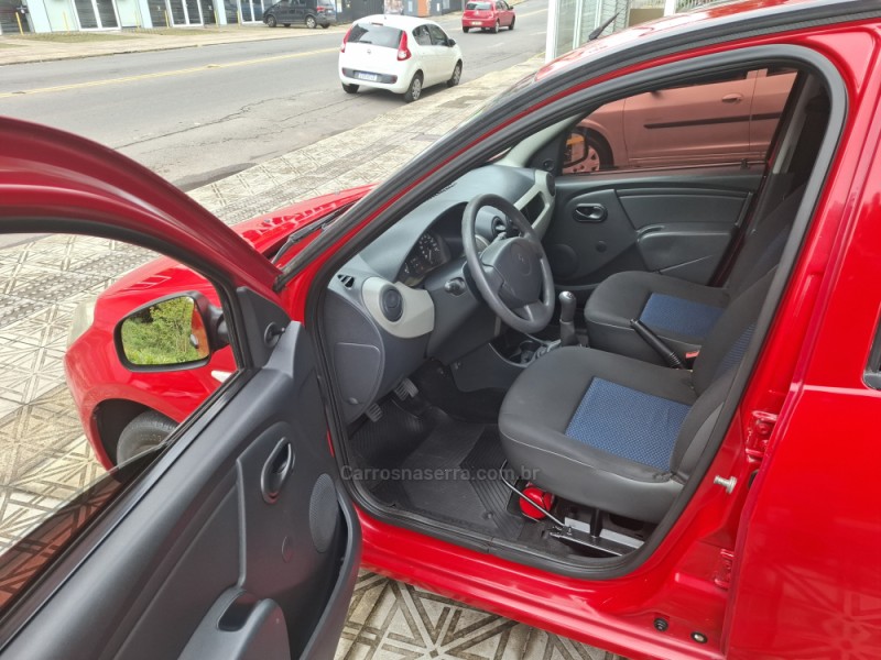 SANDERO 1.0 AUTHENTIQUE 16V FLEX 4P MANUAL - 2010 - CAXIAS DO SUL