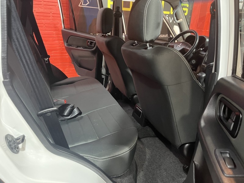 PAJERO TR4 2.0 4X2 16V 140CV FLEX 4P AUTOMÁTICO - 2015 - CAXIAS DO SUL