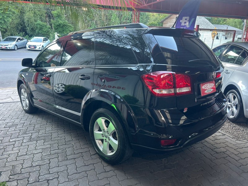 FREEMONT 2.4 PRECISION 16V GASOLINA 4P AUTOMÁTICO - 2012 - TRêS COROAS