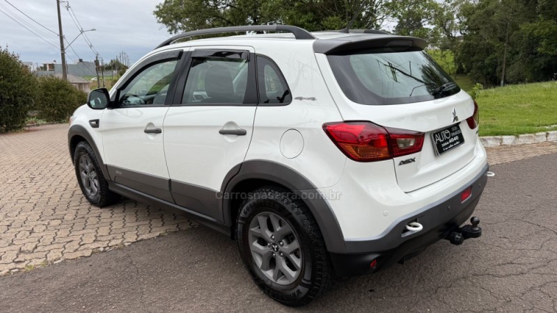 ASX 2.0 OUTDOOR 16V GASOLINA 4P AUTOMÁTICO - 2016 - DOIS IRMãOS