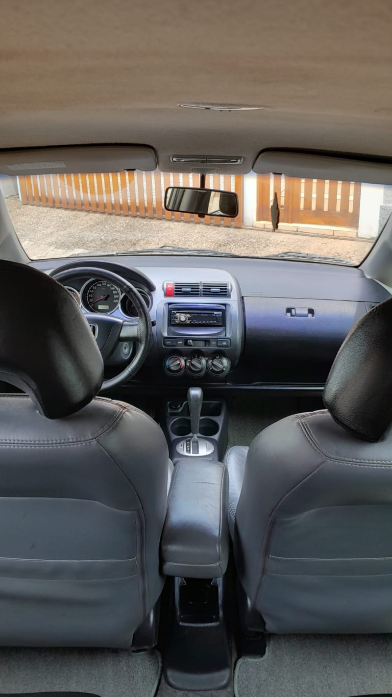 FIT 1.5 EX 16V GASOLINA 4P AUTOMÁTICO - 2005 - ESTRELA