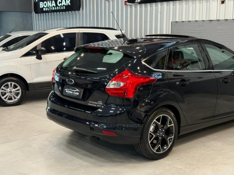 FOCUS 2.0 TITANIUM PLUS HATCH 16V FLEX 4P AUTO - 2015 - CAXIAS DO SUL