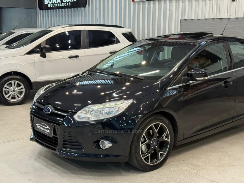 FOCUS 2.0 TITANIUM PLUS HATCH 16V FLEX 4P AUTO - 2015 - CAXIAS DO SUL