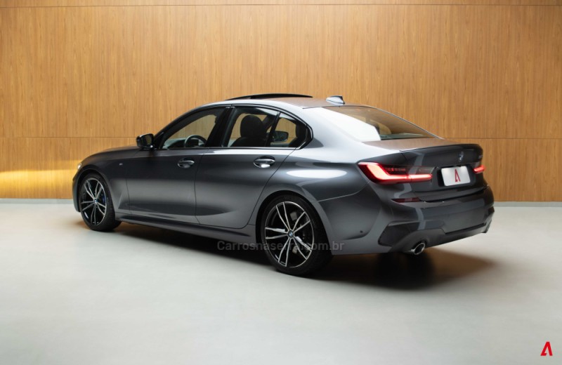 330I 2.0 M SPORT 16V GASOLINA 4P AUTOMÁTICO - 2019 - GARIBALDI