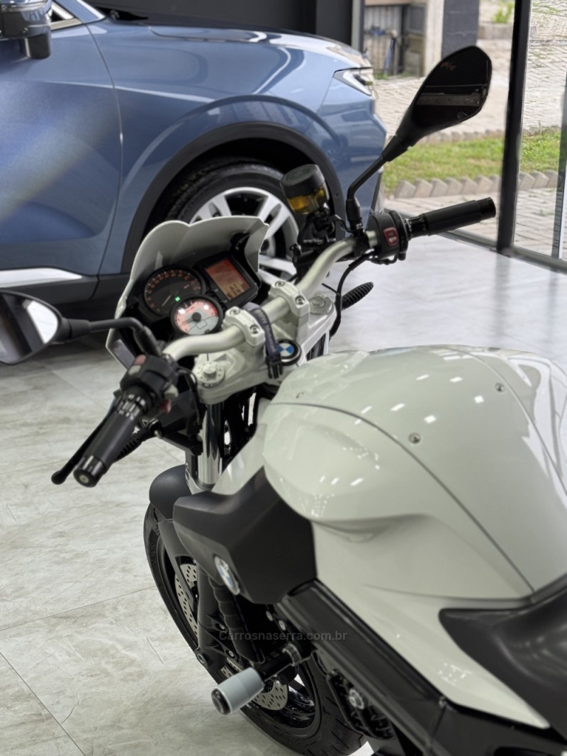 F 800 R - 2011 - CAXIAS DO SUL