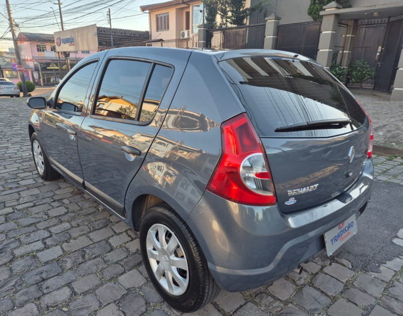 SANDERO 1.6 EXPRESSION 8V FLEX 4P MANUAL - 2009 - CAXIAS DO SUL
