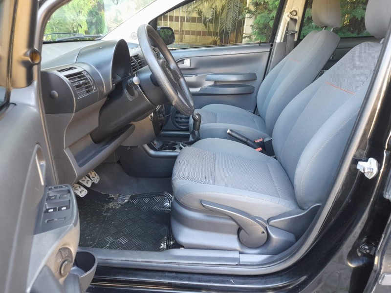 FOX 1.0 MI 8V FLEX 4P MANUAL - 2010 - FARROUPILHA