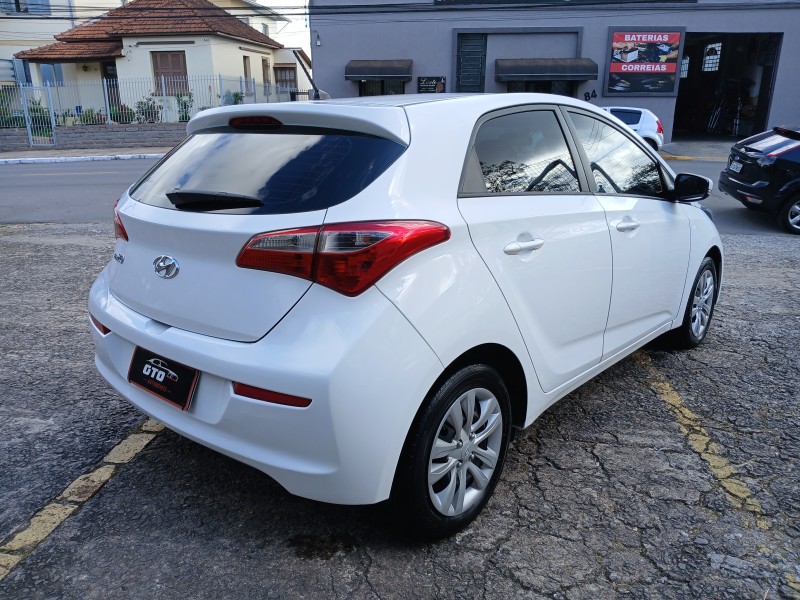 HB20 1.0 COMFORT PLUS 12V FLEX 4P MANUAL - 2016 - FARROUPILHA