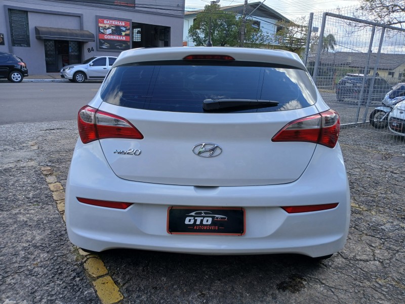 HB20 1.0 COMFORT PLUS 12V FLEX 4P MANUAL - 2016 - FARROUPILHA