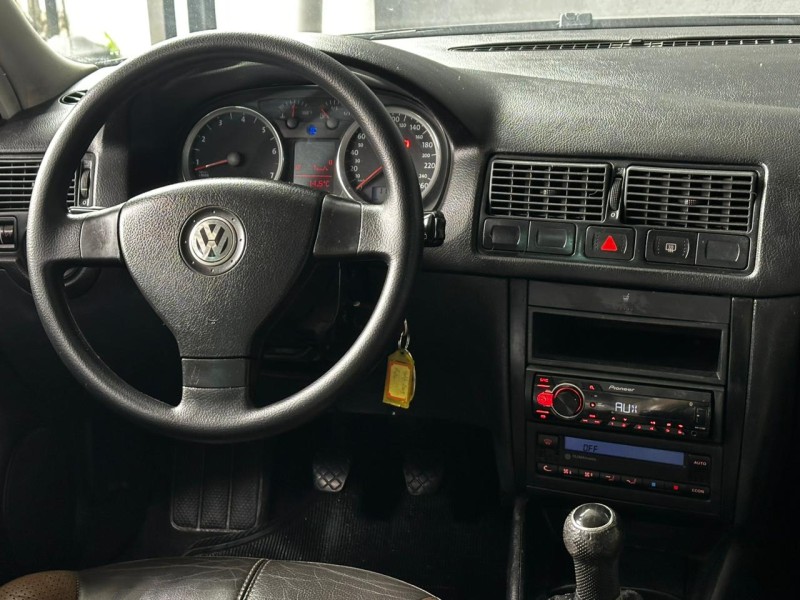 GOLF 1.6 MI SPORTLINE 8V FLEX 4P MANUAL - 2009 - CAXIAS DO SUL