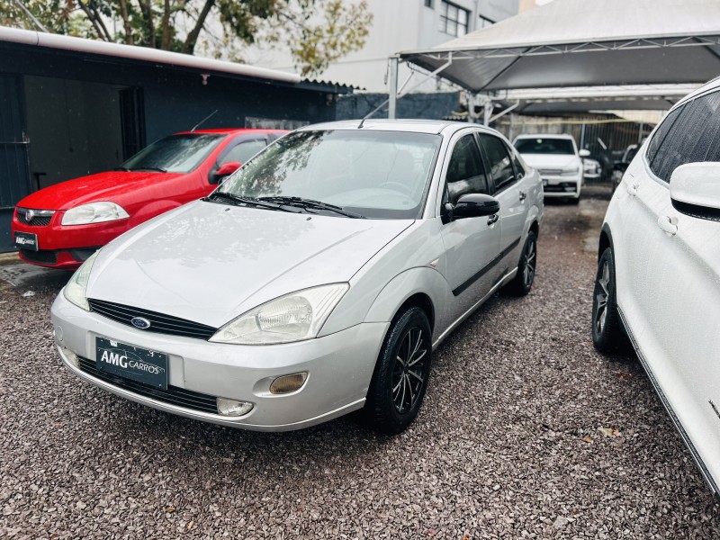 FOCUS 2.0 FC 16V GASOLINA 4P MANUAL