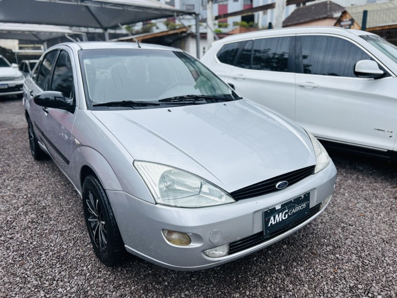 FOCUS 2.0 FC 16V GASOLINA 4P MANUAL - 2002 - CAXIAS DO SUL