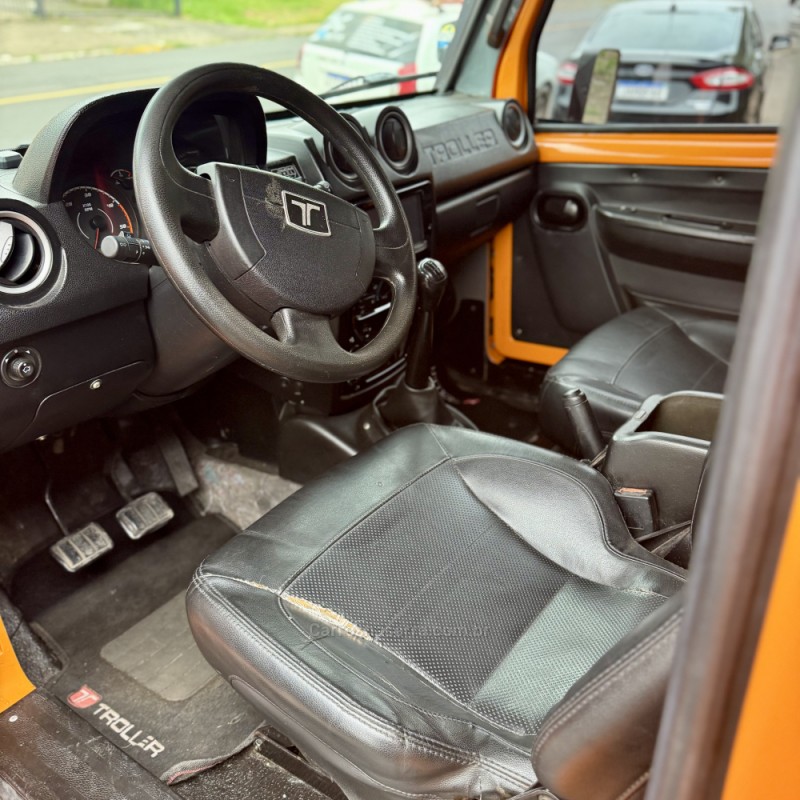 T4 3.0 TETO RÍGIDO 16V TURBO ELETRONIC DIESEL 2P MANUAL - 2010 - NOVO HAMBURGO