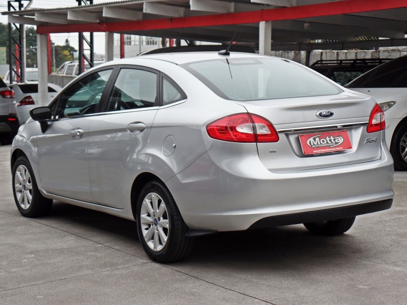FIESTA 1.6 SE SEDAN 16V FLEX 4P MANUAL - 2013 - CAXIAS DO SUL