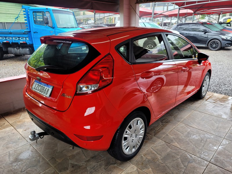FIESTA 1.6 SE HATCH 16V FLEX 4P MANUAL - 2019 - CARLOS BARBOSA
