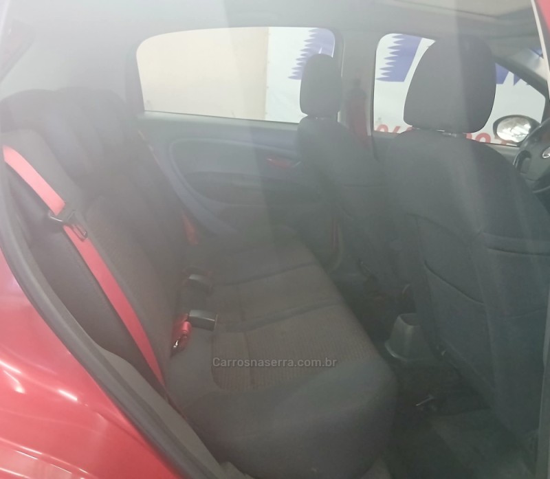 PUNTO 1.8 SPORTING 16V FLEX 4P MANUAL - 2011 - CAXIAS DO SUL