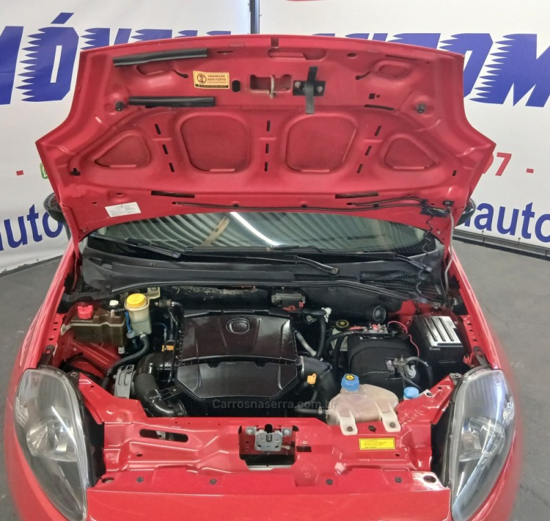 PUNTO 1.8 SPORTING 16V FLEX 4P MANUAL - 2011 - CAXIAS DO SUL