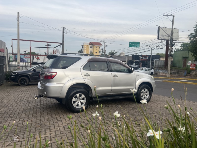 HILUX SW4 3.0 SRV 4X4 16V TURBO INTERCOOLER DIESEL 4P AUTOMÁTICO - 2010 - CAMPO BOM
