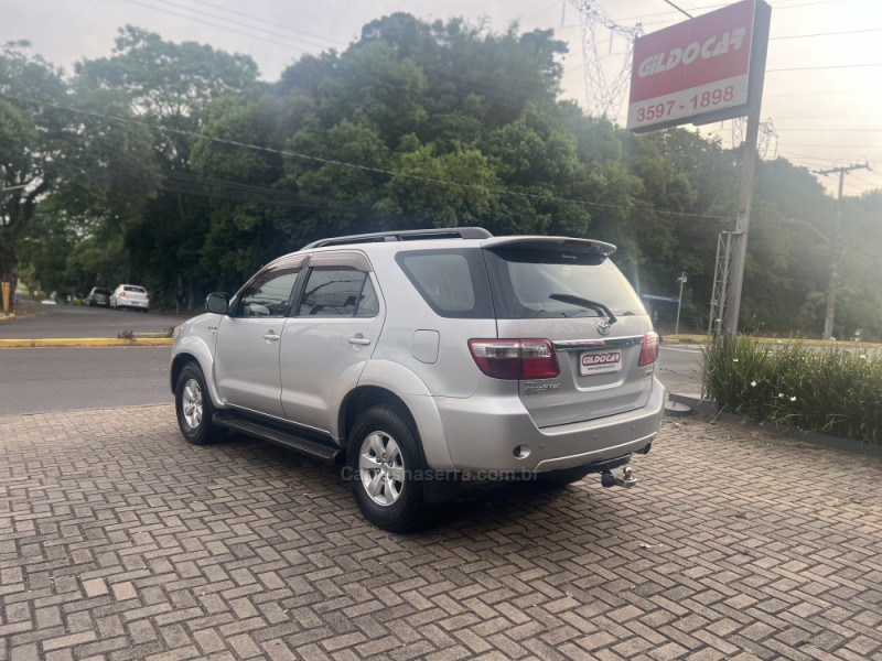 HILUX SW4 3.0 SRV 4X4 16V TURBO INTERCOOLER DIESEL 4P AUTOMÁTICO - 2010 - CAMPO BOM