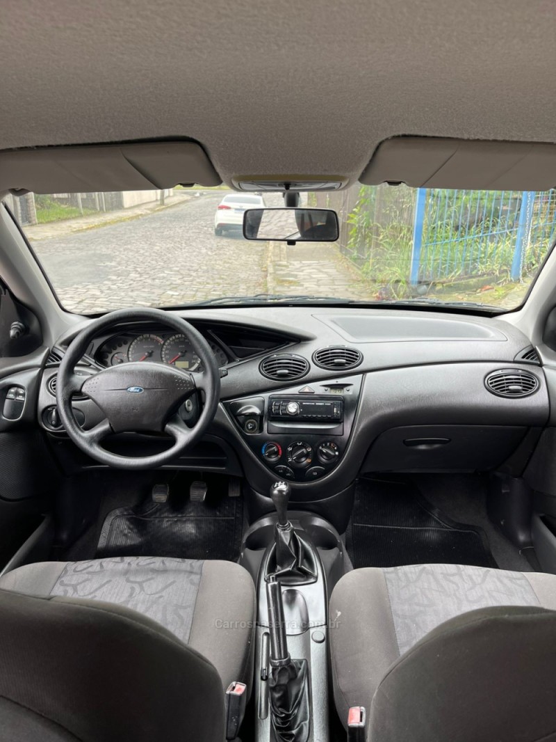 FOCUS 1.6 8V FLEX 4P MANUAL - 2009 - BENTO GONçALVES