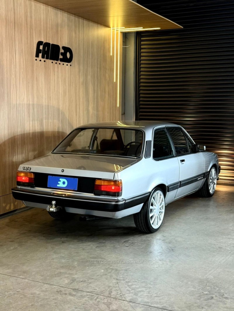 CHEVETTE 1.6 DL 8V GASOLINA 2P MANUAL - 1991 - LAJEADO