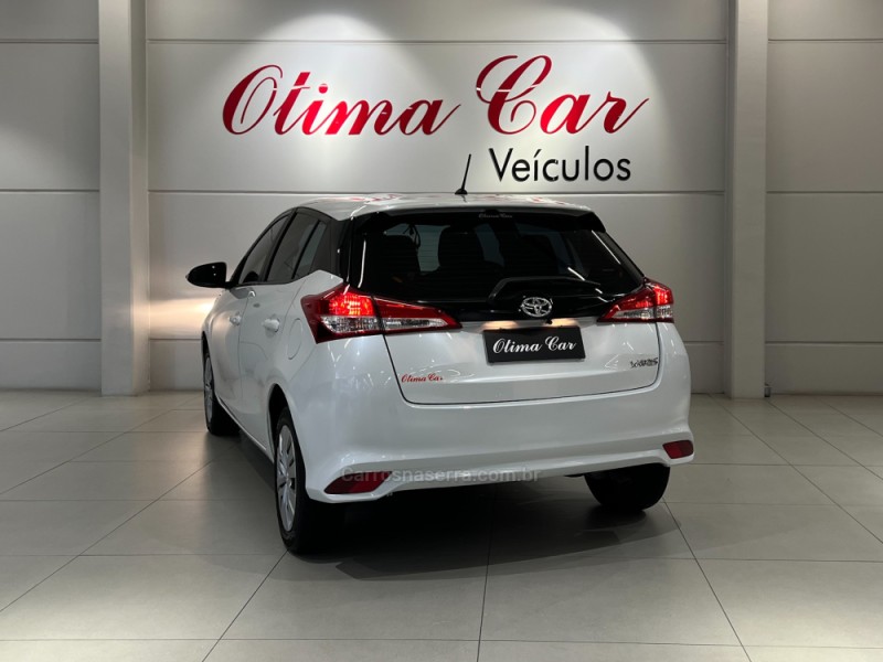 YARIS 1.3 XL LIVE 16V FLEX 4P AUTOMÁTICO - 2022 - FLORES DA CUNHA