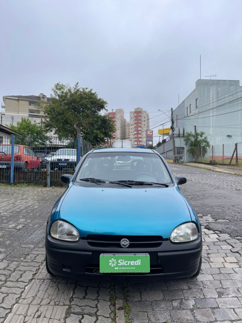 CORSA 1.4 EFI GL 8V GASOLINA 4P MANUAL
