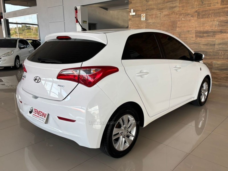 HB20 1.0 COMFORT 12V FLEX 4P MANUAL - 2015 - IGREJINHA