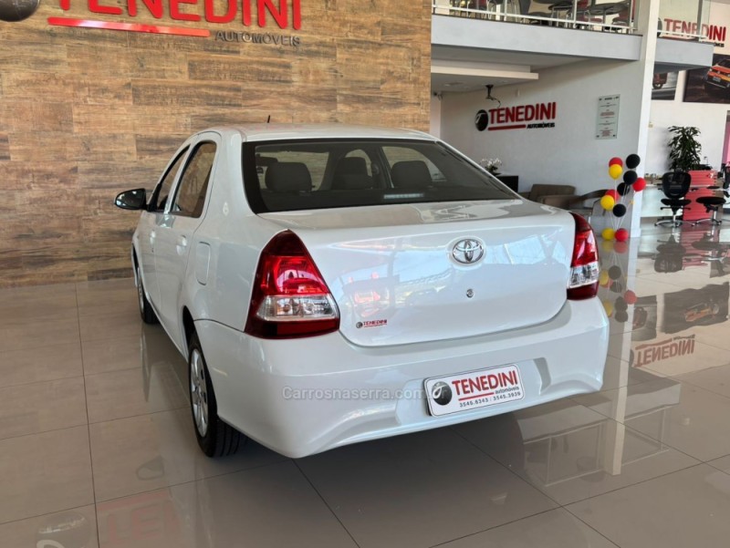 ETIOS 1.5 X SEDAN 16V FLEX 4P MANUAL - 2020 - IGREJINHA