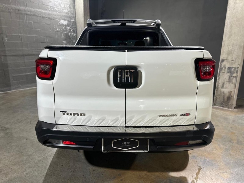 TORO 2.0 16V TURBO DIESEL VOLCANO AT9 4X4 AUTOMÁTICO - 2018 - CAXIAS DO SUL