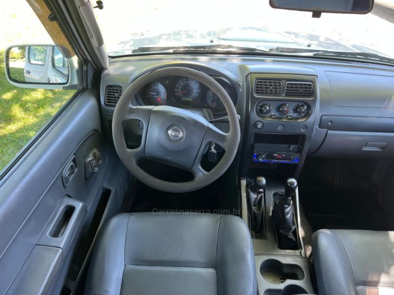 FRONTIER 2.5 S 4X4 CD TURBO ELETRONIC DIESEL 4P MANUAL - 2006 - DOIS IRMãOS