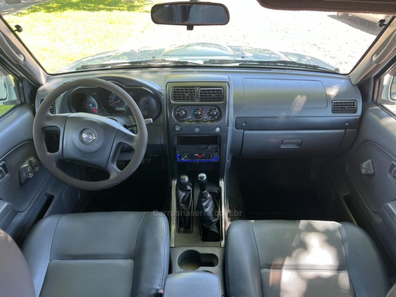 FRONTIER 2.5 S 4X4 CD TURBO ELETRONIC DIESEL 4P MANUAL - 2006 - DOIS IRMãOS