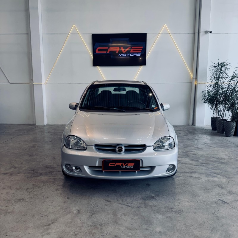 CORSA 1.0 MPFI VHC SEDAN 8V GASOLINA 4P MANUAL - 2004 - CAXIAS DO SUL
