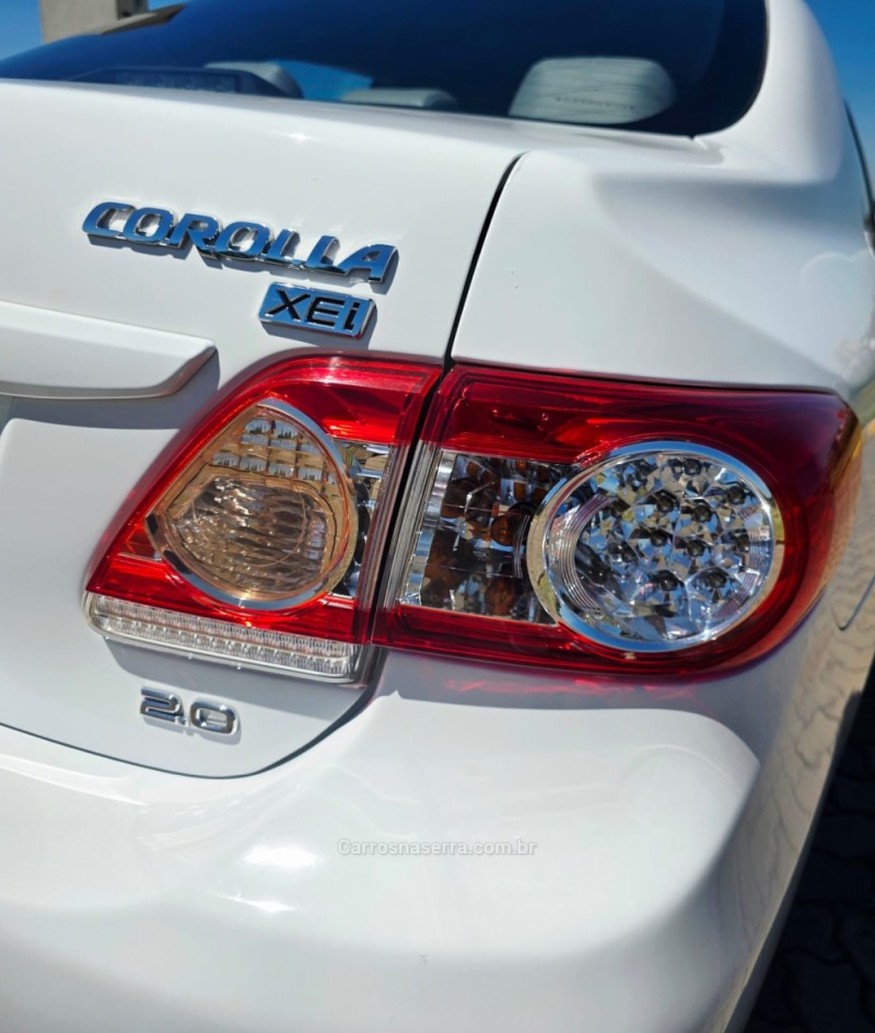 COROLLA 2.0 XEI 16V FLEX 4P AUTOMÁTICO - 2013 - LAJEADO