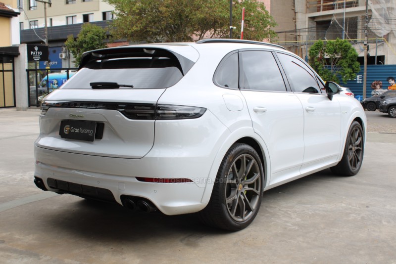 CAYENNE 3.0 V6 AWD E-HYBRID 4P AUTOMÁTICO - 2022 - CAXIAS DO SUL