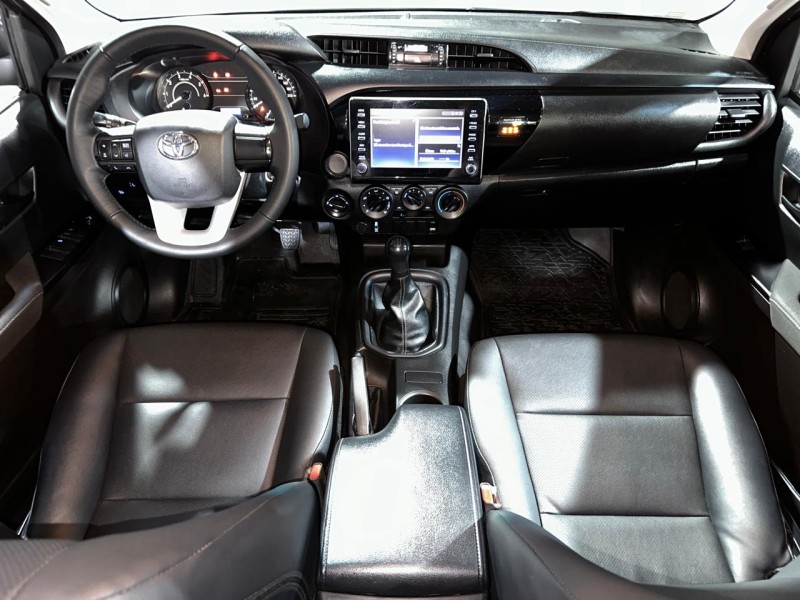 HILUX 2.8 4X4 CD 8V DIESEL 4P MANUAL - 2023 - CAXIAS DO SUL