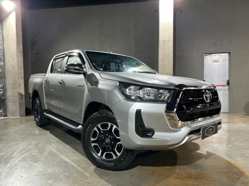 hilux 2.8 4x4 cd 8v diesel 4p manual 2023 caxias do sul