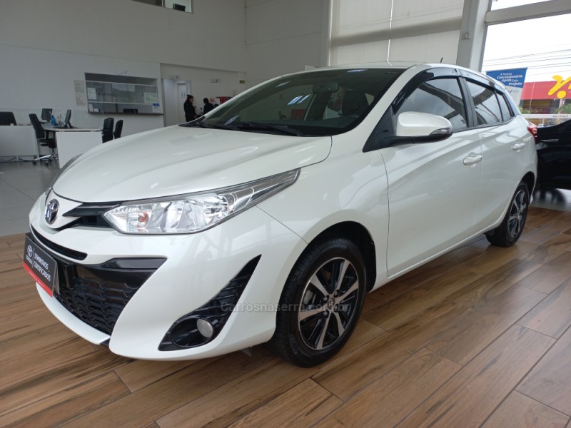 yaris 1.5 xs 16v flex 4p automatico 2019 taquara