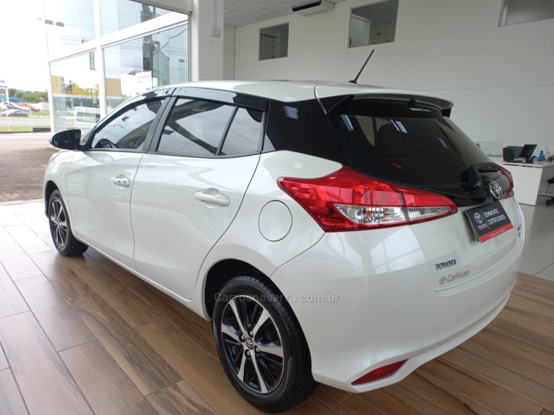 YARIS 1.5 XS 16V FLEX 4P AUTOMÁTICO - 2019 - TAQUARA
