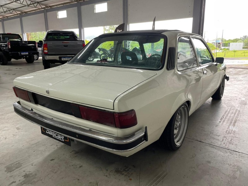 CHEVETTE 1.4 SL 8V GASOLINA 2P MANUAL - 1980 - BOM PRINCíPIO