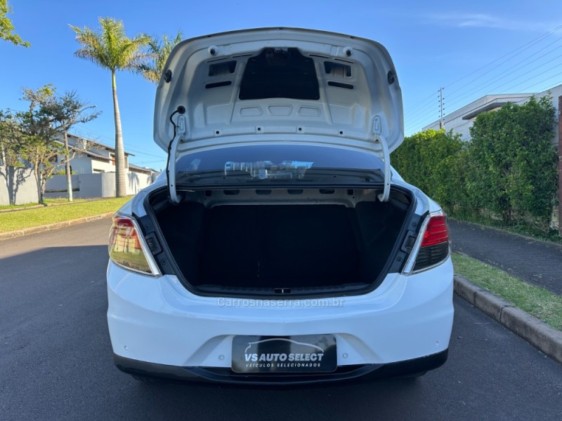 PRISMA 1.4 MPFI LT 8V FLEX 4P MANUAL - 2015 - SãO LEOPOLDO