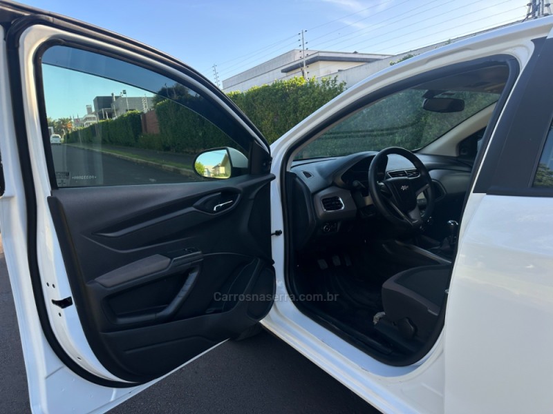 PRISMA 1.4 MPFI LT 8V FLEX 4P MANUAL - 2015 - SãO LEOPOLDO