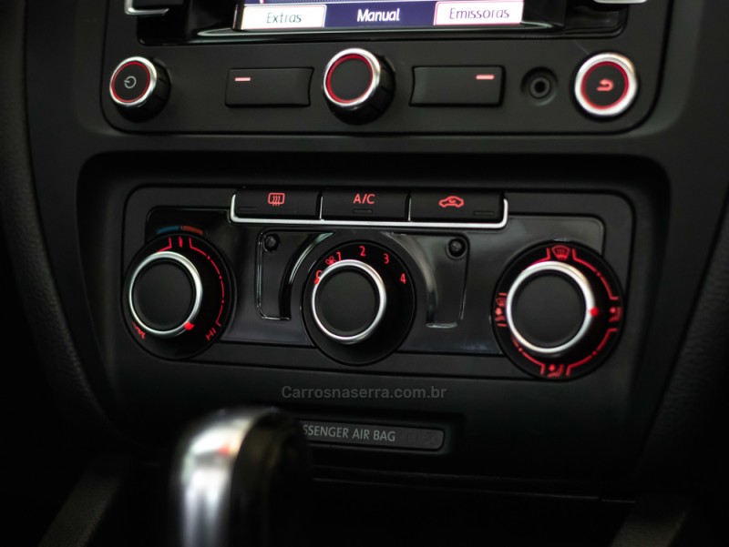 JETTA 2.0 COMFORTLINE FLEX 4P TIPTRONIC - 2013 - CAXIAS DO SUL